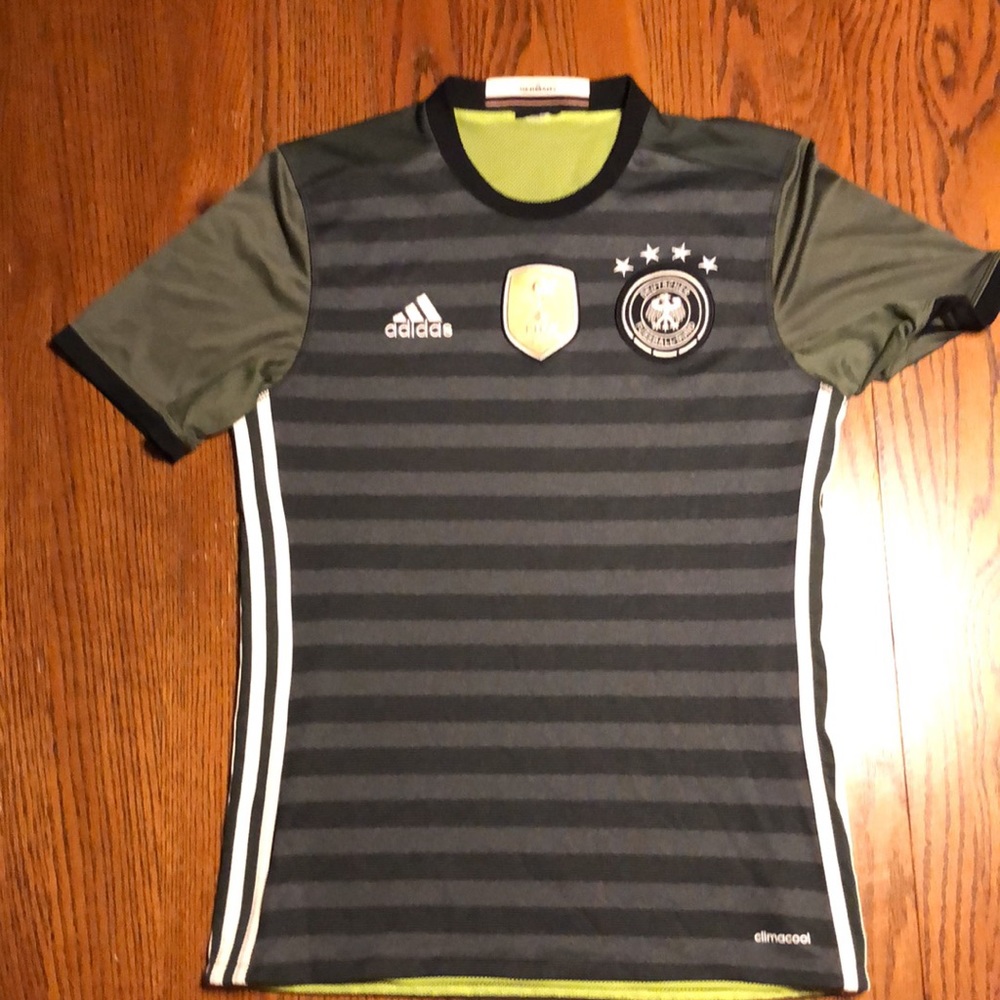 Germany 2014 FIFA championship soccer Fußball fan jersey Adidas reversible